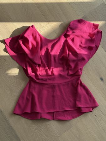 Zara Fuchsia Flutter Sleeve Top - Summer, size S