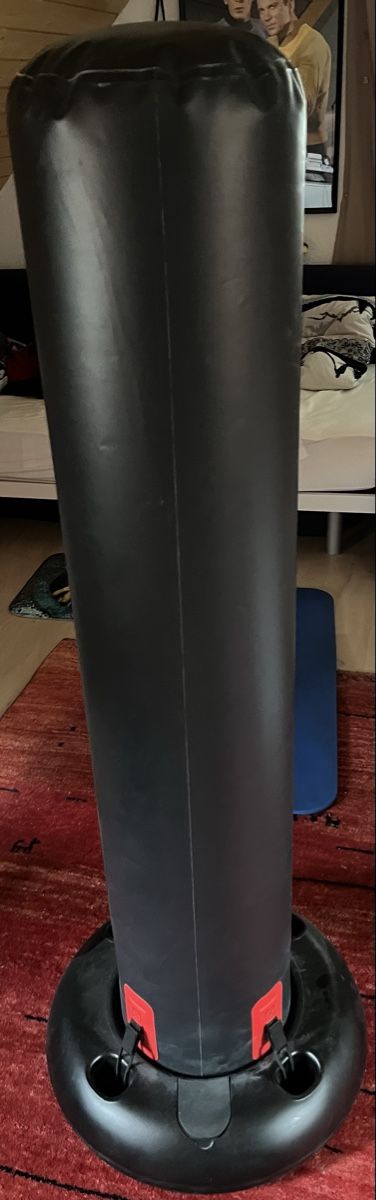 Decathlon Sacchi da boxe: Freistehender Boxsack, Decathlon – Usato da Glattfelden venduto da Martin0160