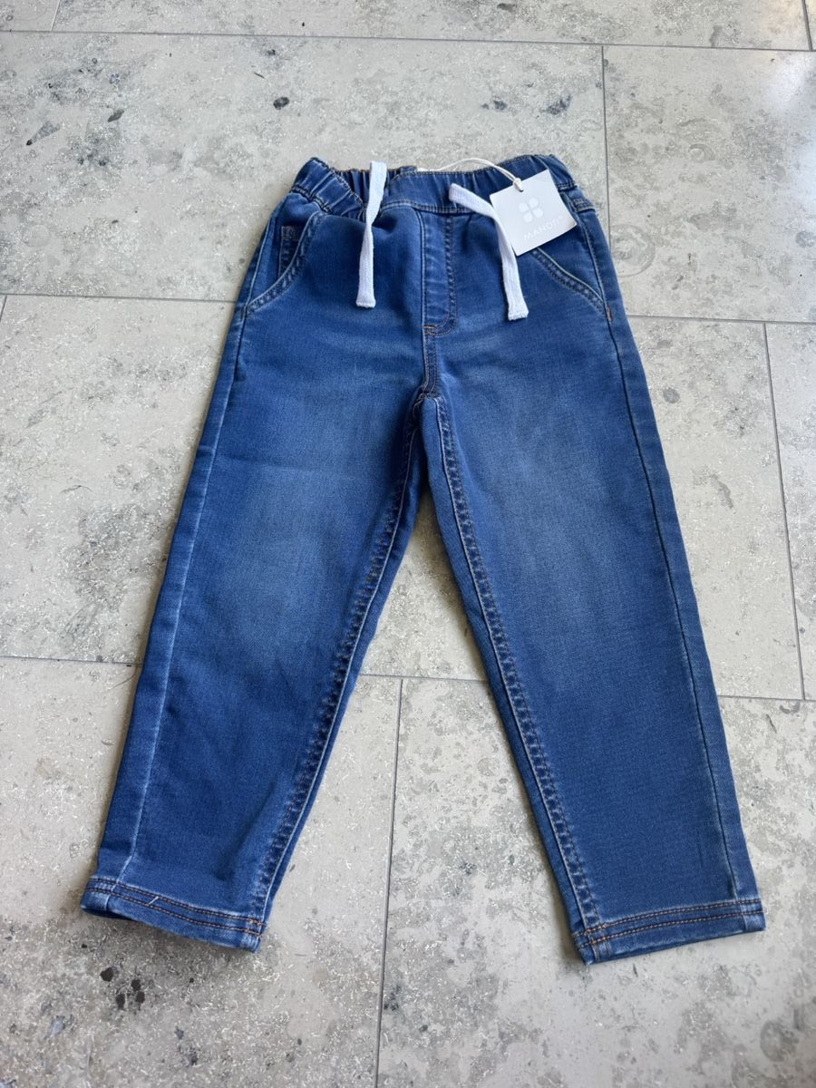 Hosen: Kinder Jeans Grösse 104, neu mit Etikette – Neu und originalverpackt aus Muttenz von veroo8
