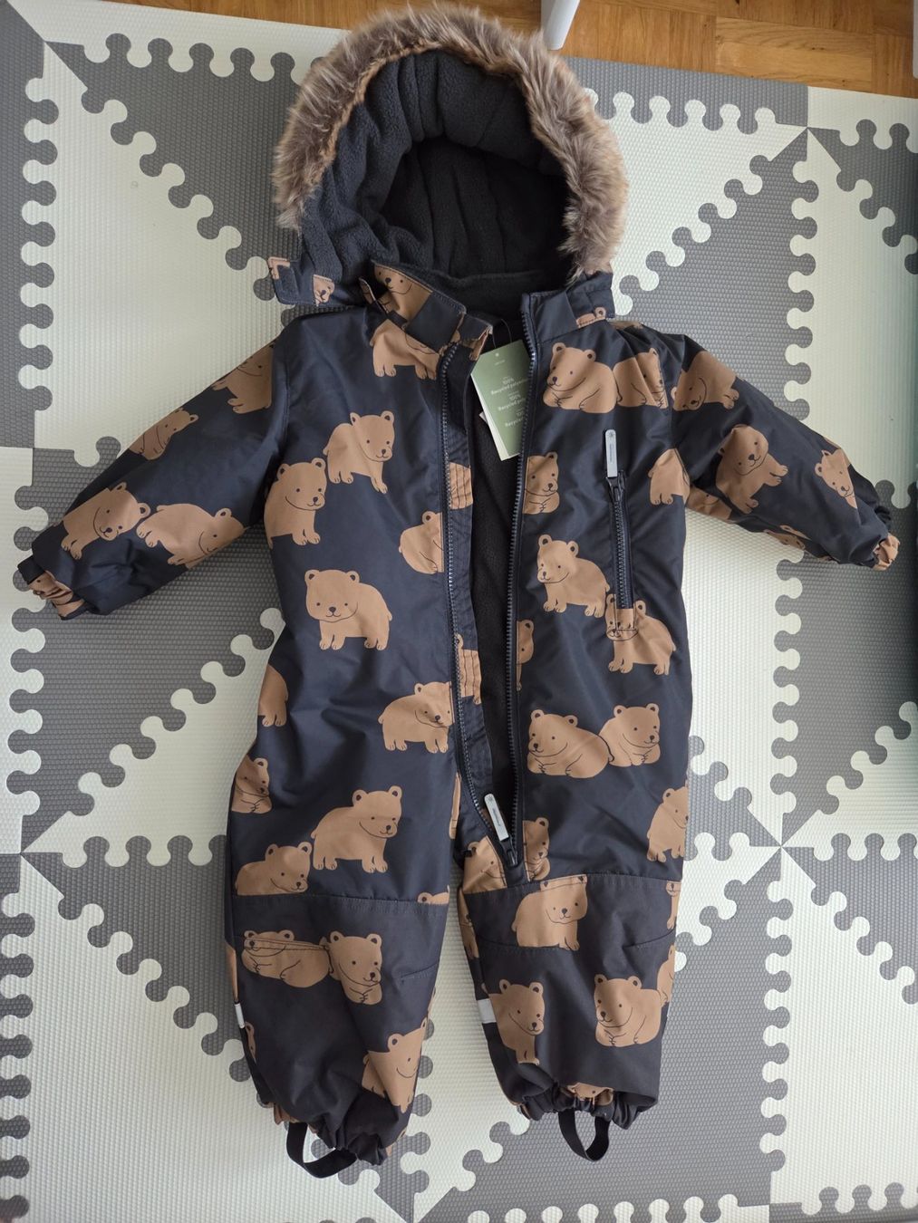 H&M Lotti di vestiti: Combinaison hiver bébé neuve taille 86 – Nuovo (secondo la descrizione) da Tolochenaz venduto da N_Dupont