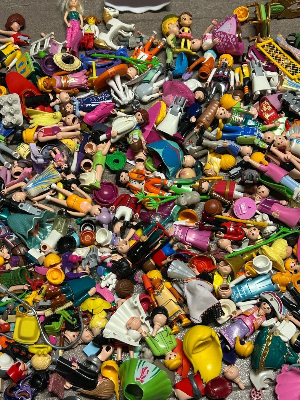 GROS LOT PERSONNAGES playmobil EUR 77,67 - FR