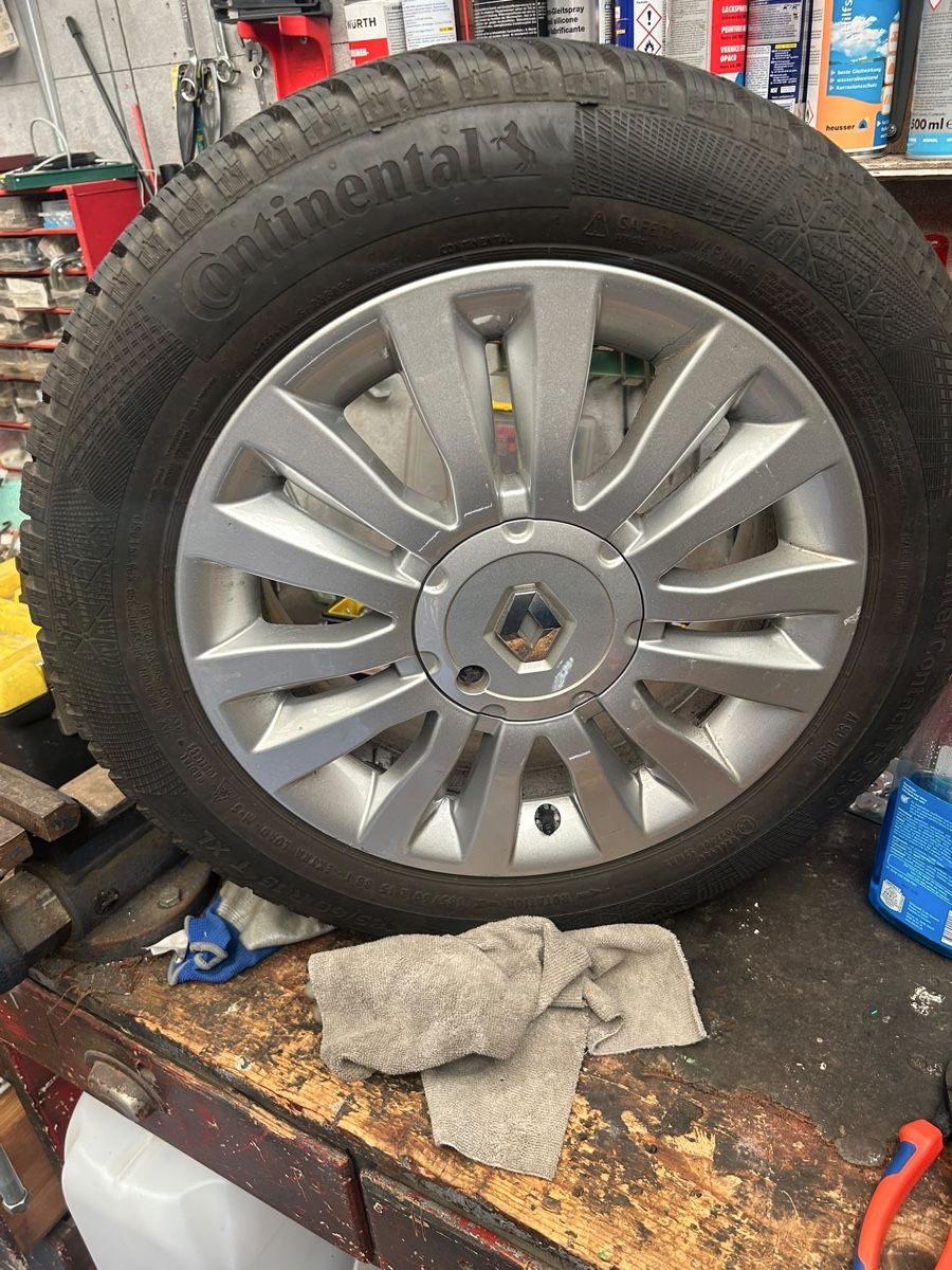 Renault Cerchioni: Renault Clio Winterräder – Usato da Nussbaumen AG venduto da mel_vhm5 2