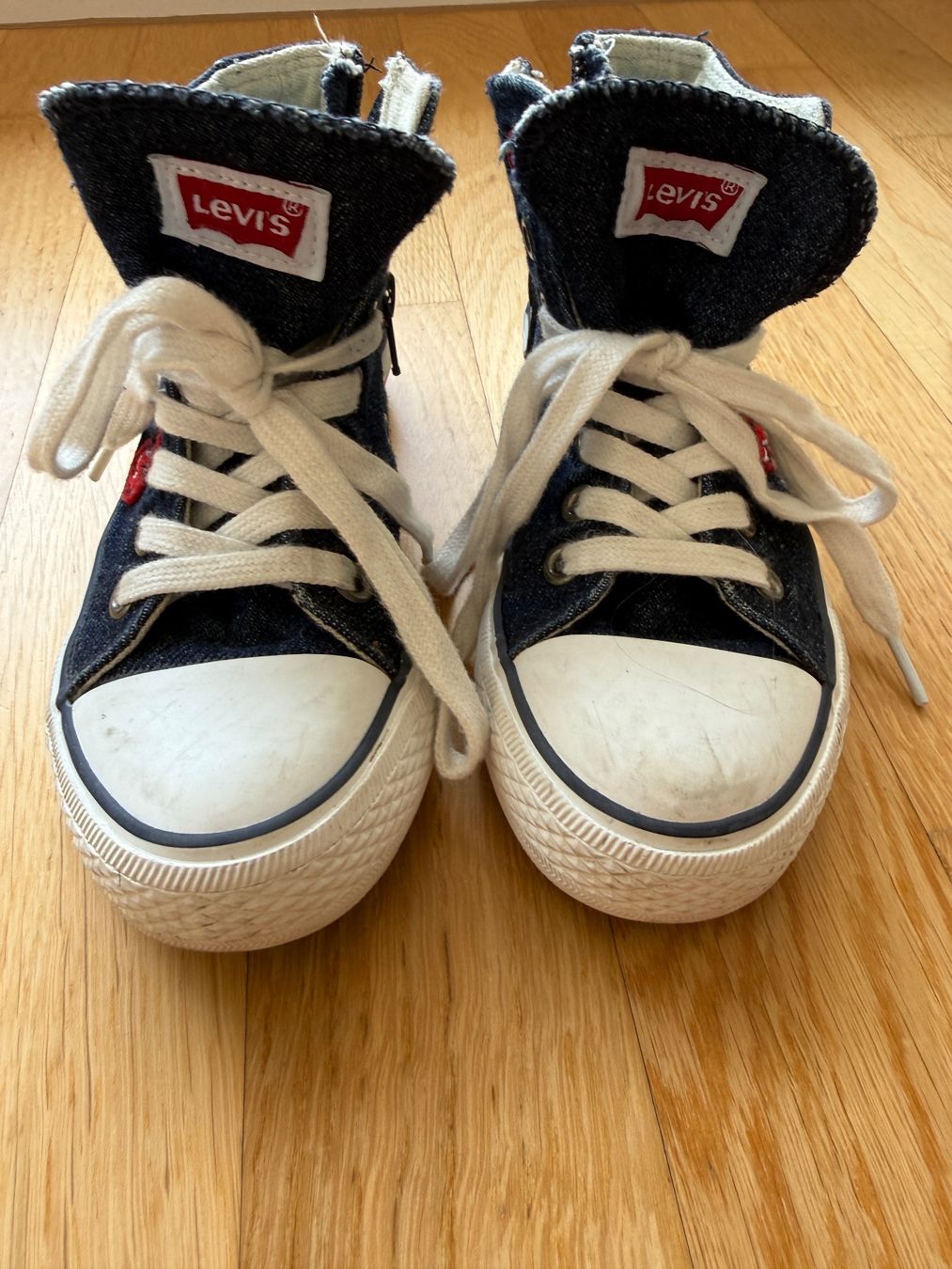 Levi's Scarpe per ragazzi: Levi's Kinderschuhe - Grösse 29 – Usato da Baden venduto da polveres 1