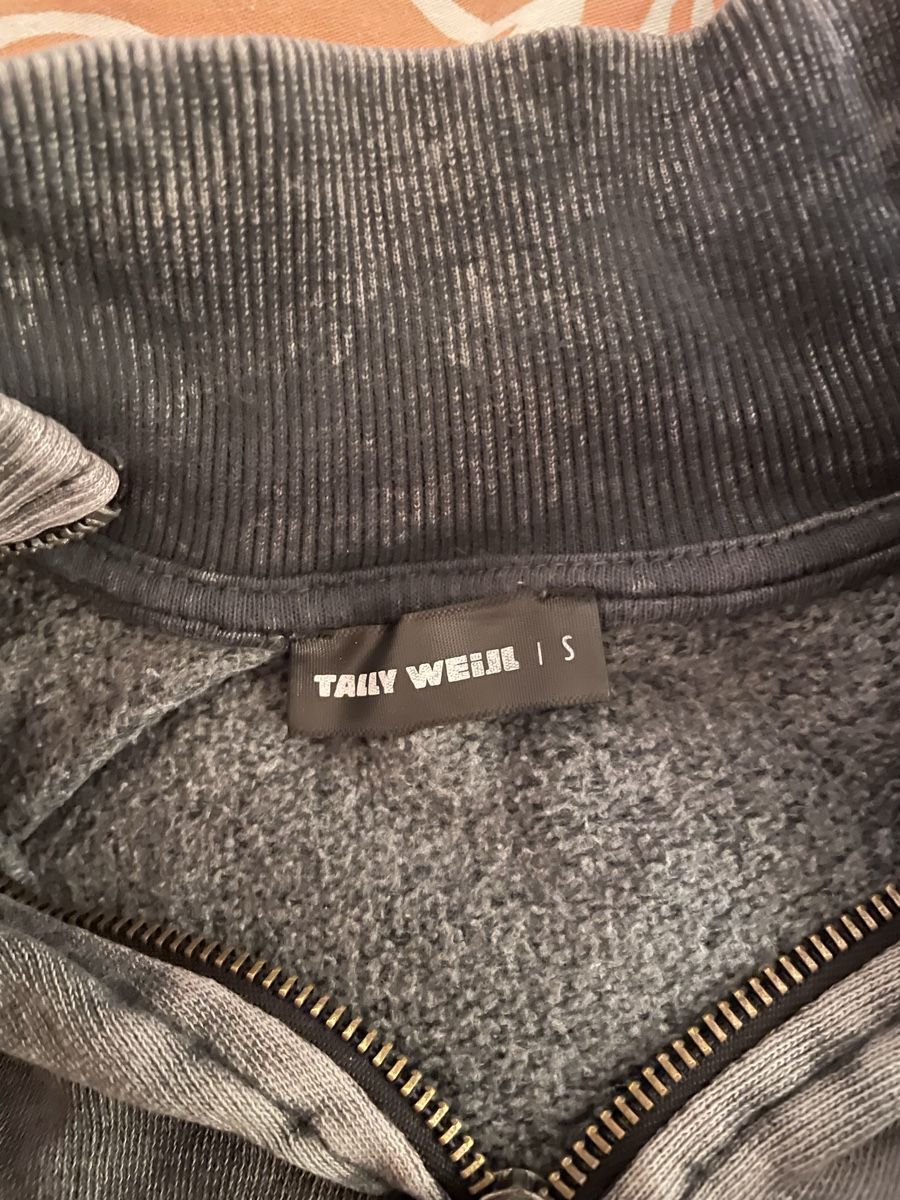 Maglioni & Felpe: tally weijl Rollkragenpullover Grau verdient 2Chance – Usato da Schnottwil venduto da sml_29t8 4