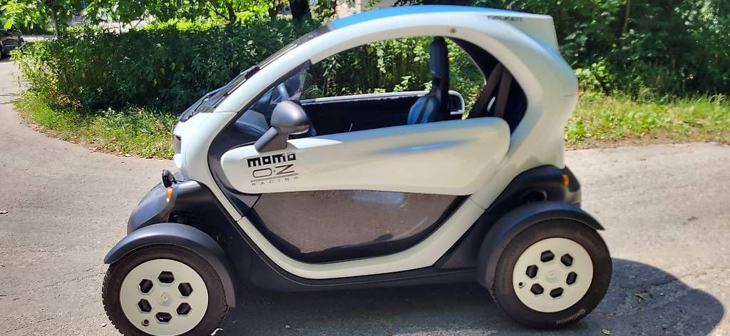 Renault Autos: Renault Twizy 80 – Gebraucht aus Aarburg von etceterae 3