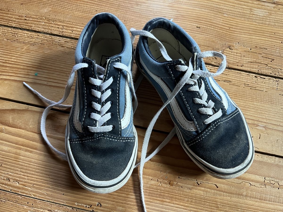 Vans Scarpe per ragazzi: Vans Turnschuhe Kinder Grösse 28 gebraucht – Usato da Wohlenschwil venduto da SmokyAnnie 3