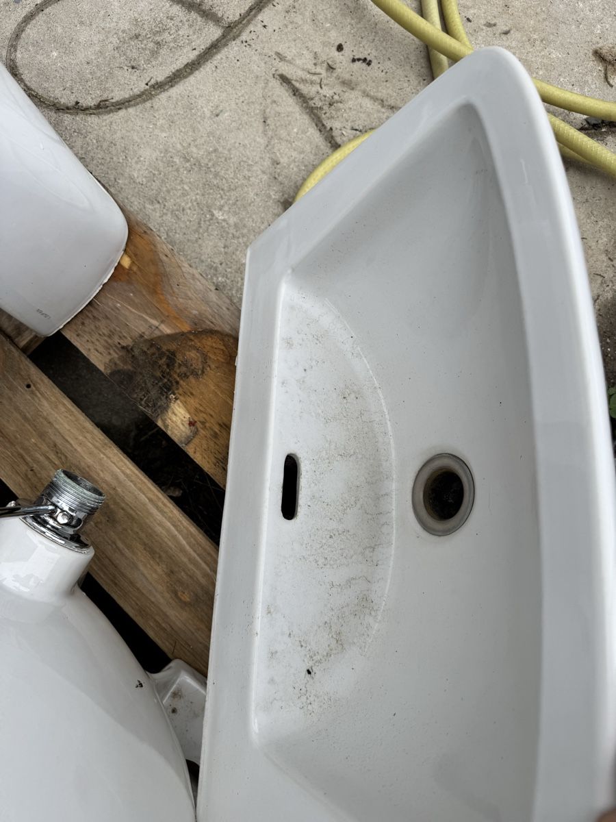 Laufen WC: LAVABO, WC – Usato da Orpund venduto da dizi.98 3