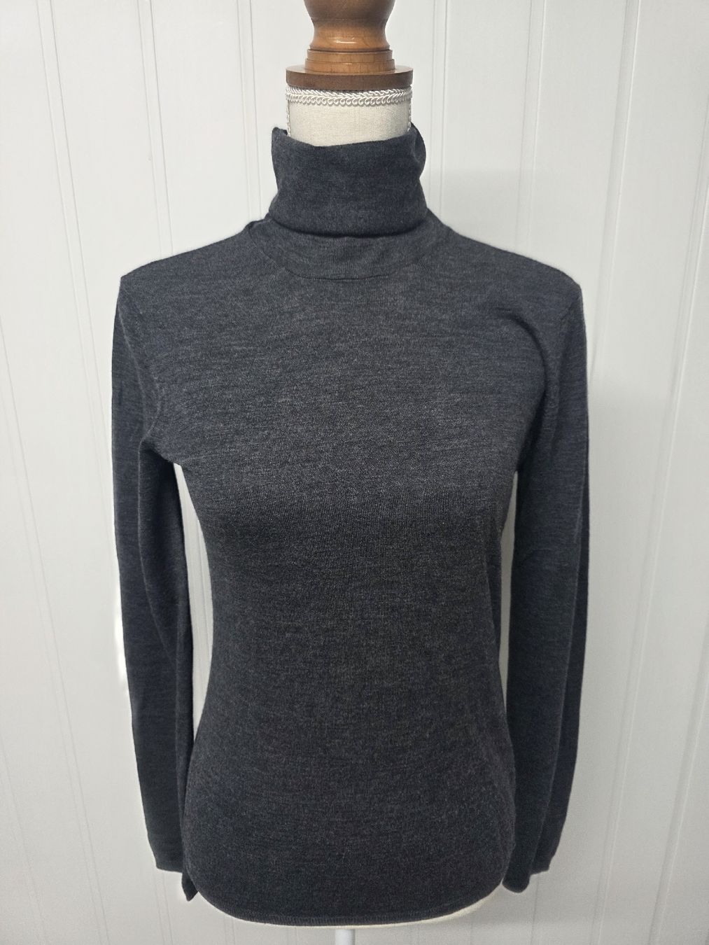 Burberry Pulls & Sweat-shirts: Pull en laine Burberry – Neuf (Voir description) à Chêne-Bourg par wen_q872 4