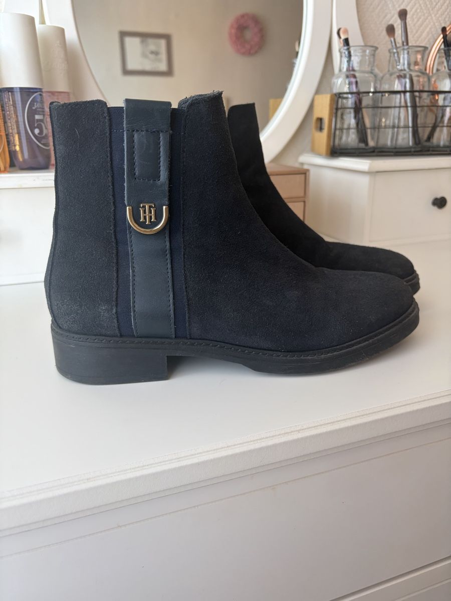 Tommy Hilfiger Scarpe da donna: Tommy Hilfiger Boots 38  – Usato da Basel venduto da Brunner.T