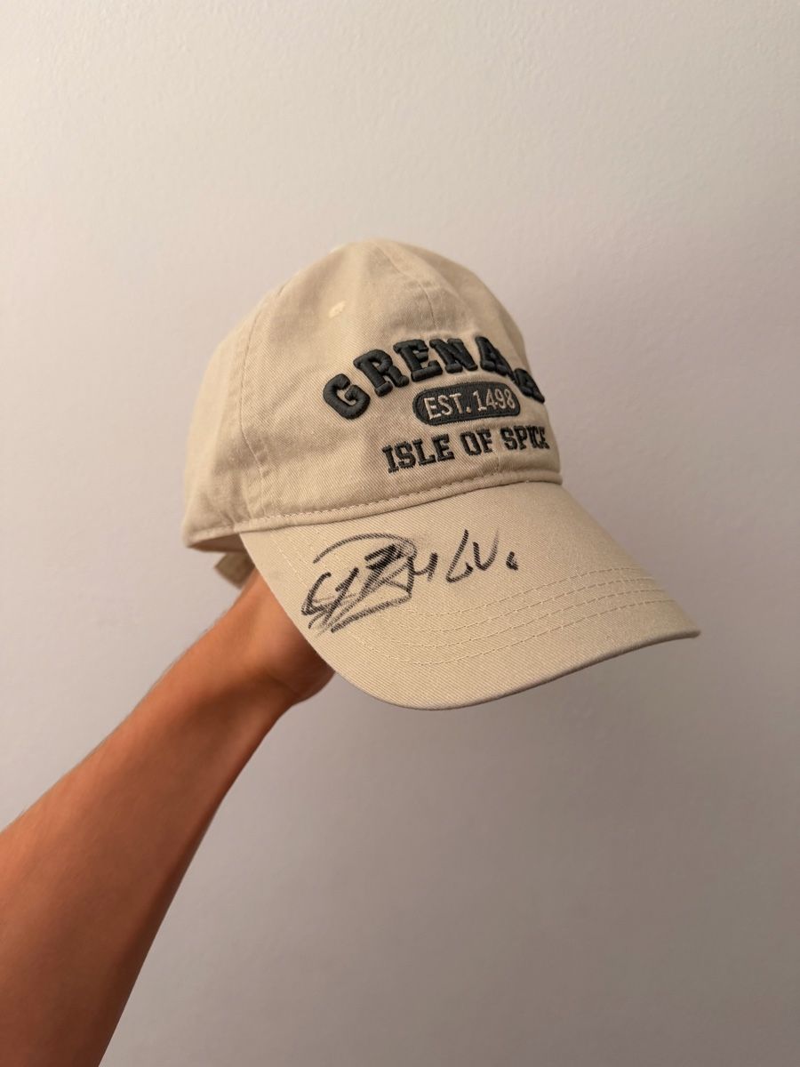 Hüte, Mützen & Caps:  Cristiano Ronaldo hat unterschrift  – Neu (gemäss Beschreibung) aus Aesch BL von AuroPiz