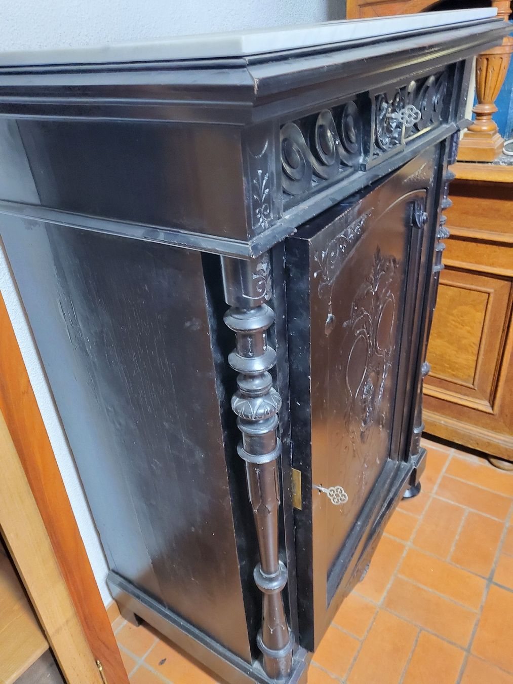 Schränke: Vertiko Napoleon 3 Anrichte – Gebraucht aus Einsiedeln von high5 9