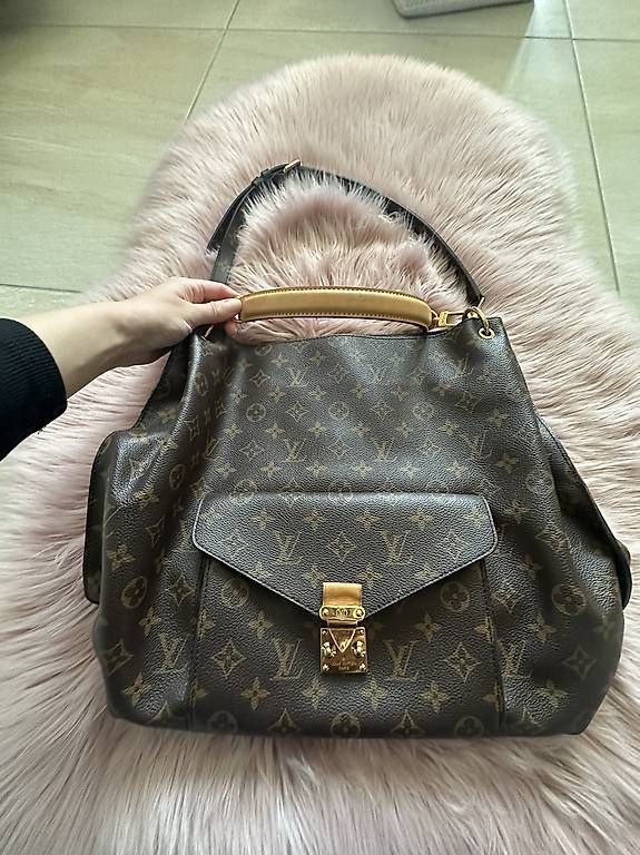 Louis Vuitton Borse da donna: Louis Vuitton Metis Hobo – Usato da Boningen venduto da charming_