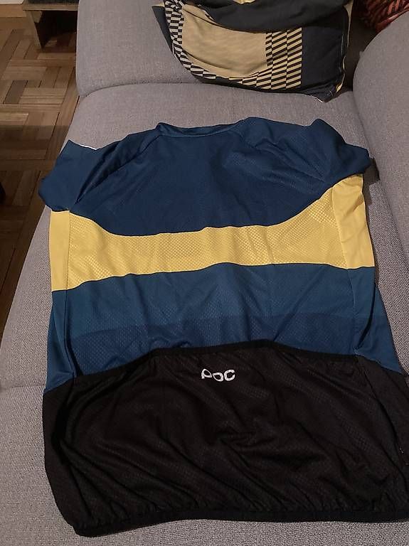 Leibchen & Hosen: POC Velotrikot XXL – Gebraucht aus Greppen von chr_22d9 1