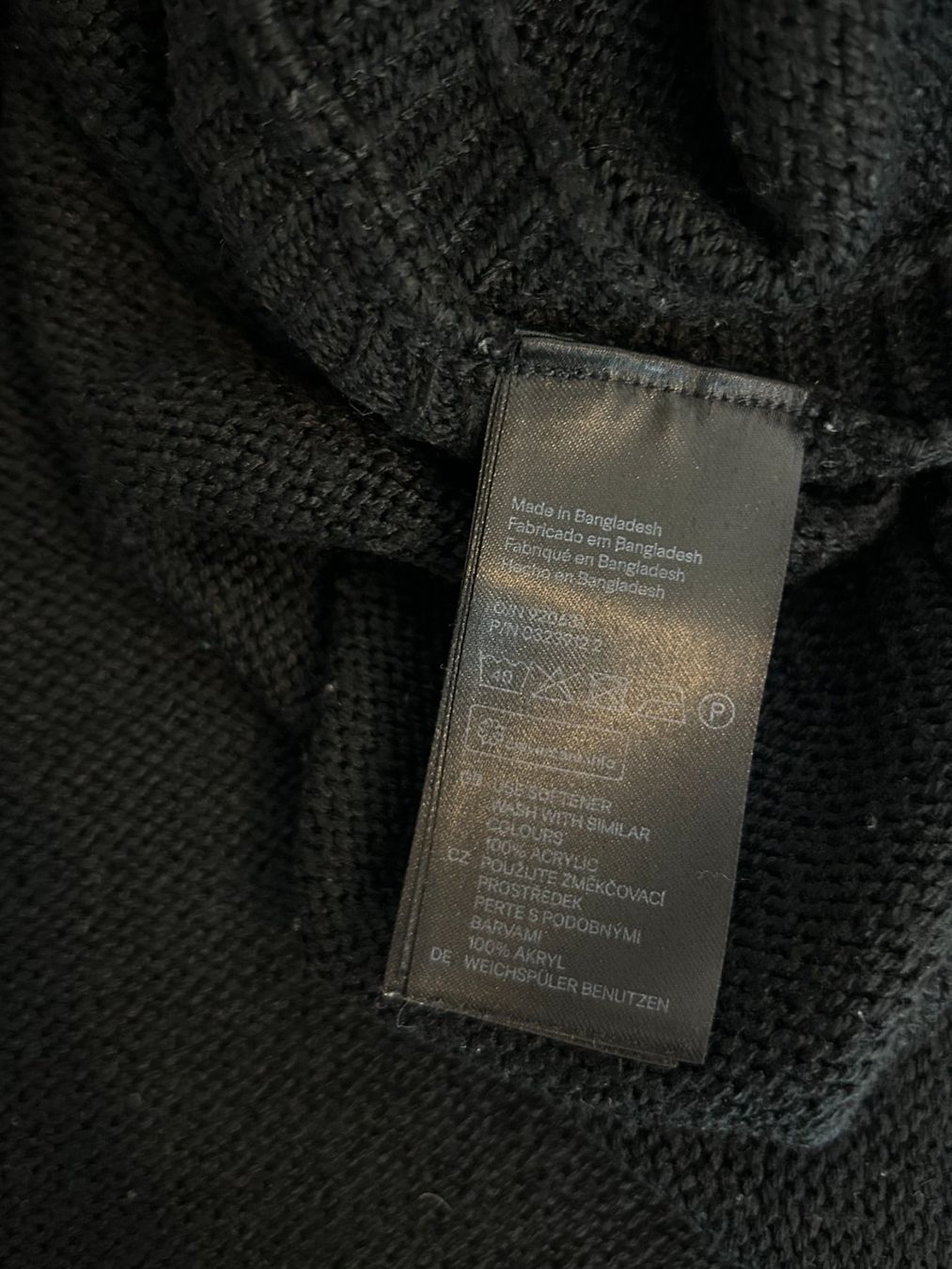 H&M Maglioni & Felpe: H&M Pullover – Usato da St. Gallen venduto da look-twice 4