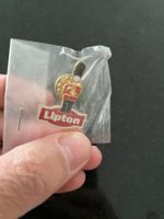 Publicité Pins Lipton neuf vintage collection