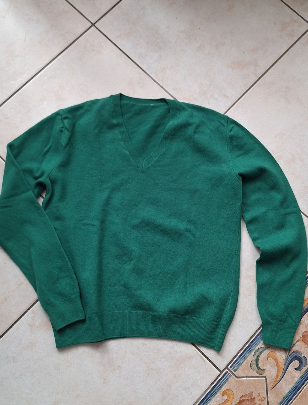 Pulls & Sweat-shirts: Pull en laine 38-40 – D'occasion à St-Triphon par Jldr0 2