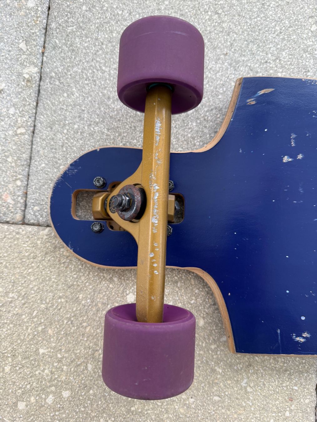 Skateboards: Custom Longboard – Usato da Meggen venduto da lin_p9xn 6