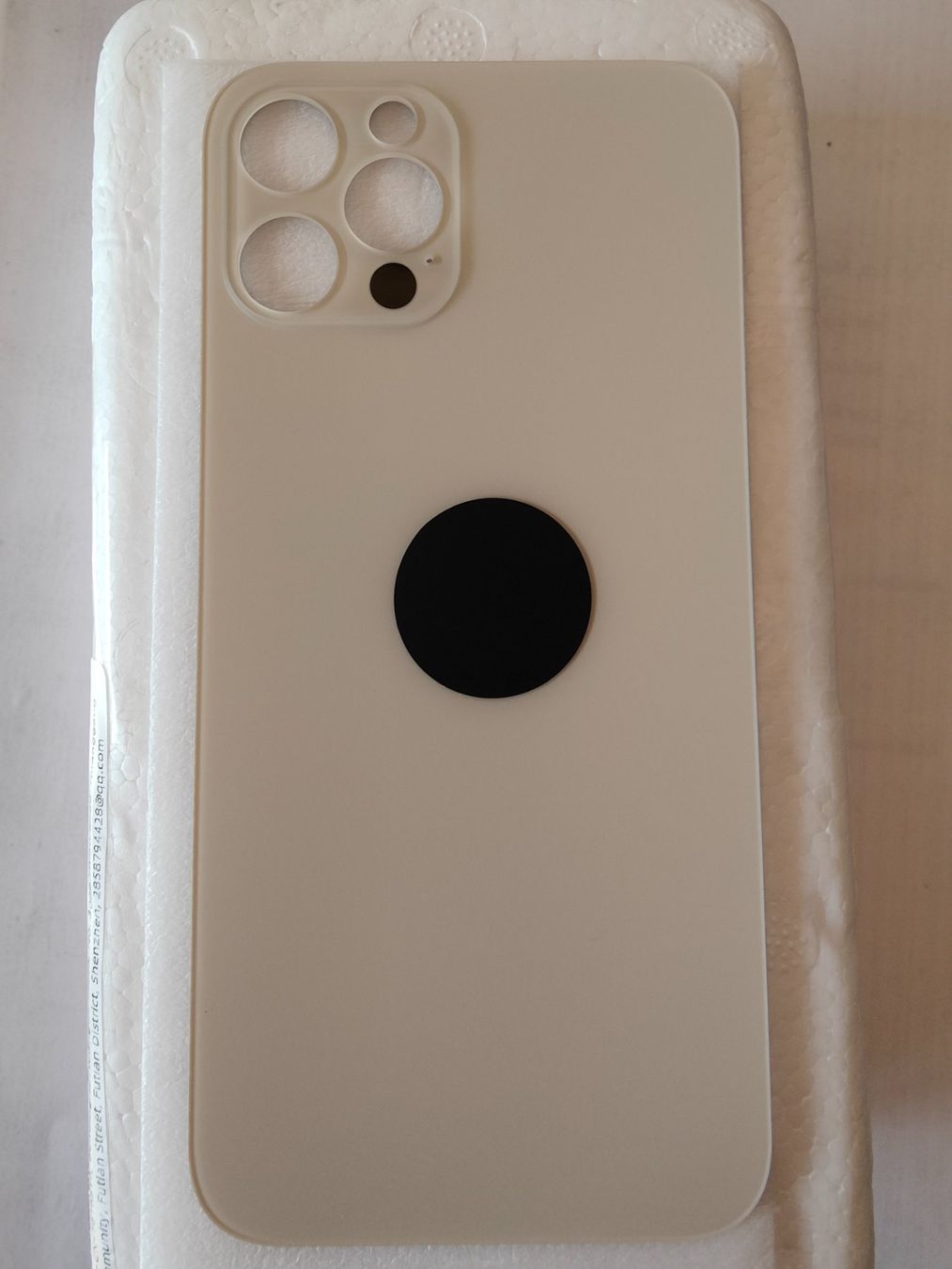 Apple Handys / Smartphones: iPhone 12 Pro Gold Backcover Glas Rückseite – Neu und originalverpackt aus Adelboden von rol_4zgi