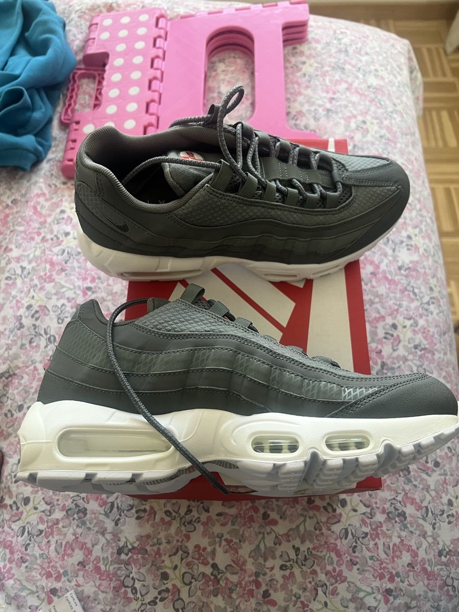 Nike Scarpe da uomo: Nike air Max 95 premium SE 42eu – Nuovo e nell'imballaggio originale da Carouge GE venduto da Brown66 1