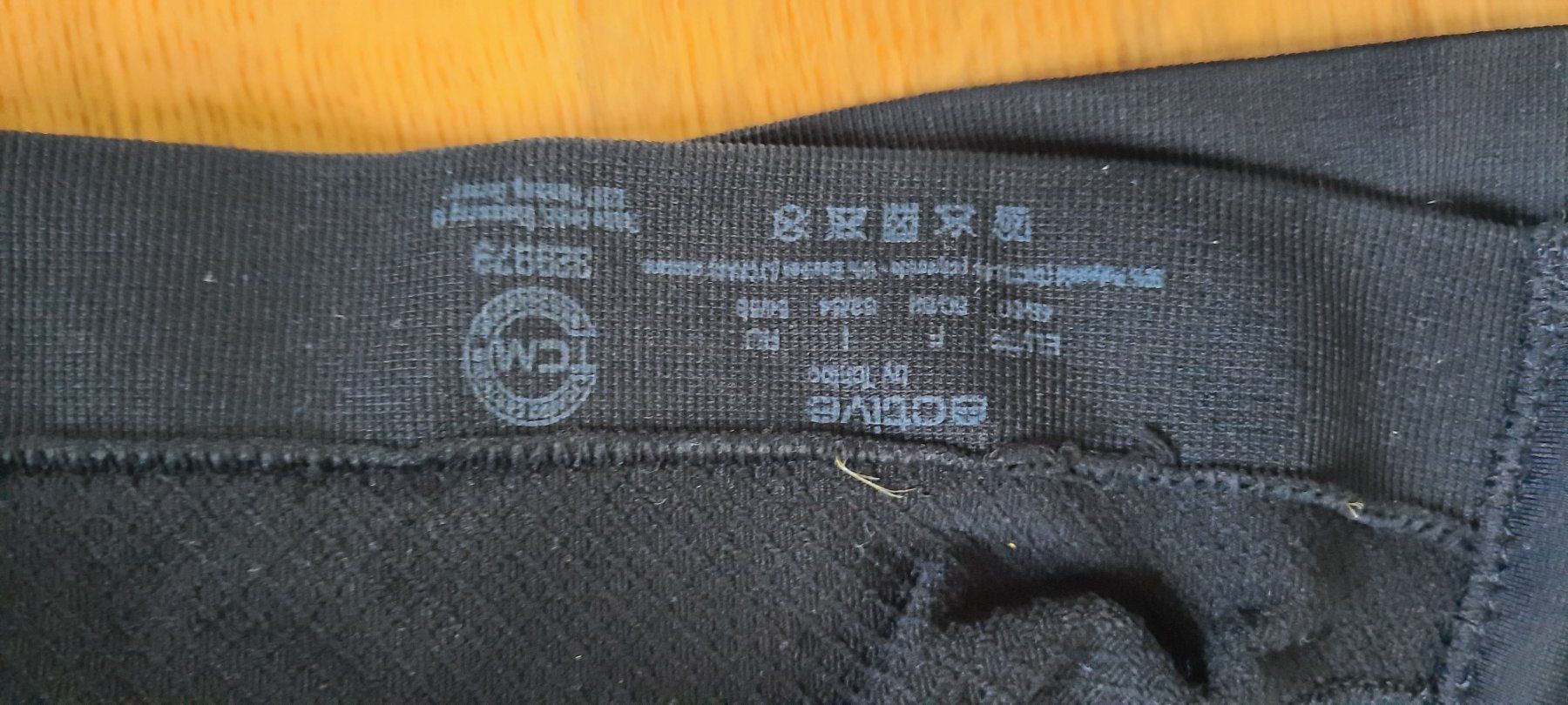 Tchibo Altra biancheria intima: ***TCHIBO*** Bügelloser BH schwarz 48/50 – Nuovo (secondo la descrizione) da Wädenswil venduto da H2H_Secondhandshop 4