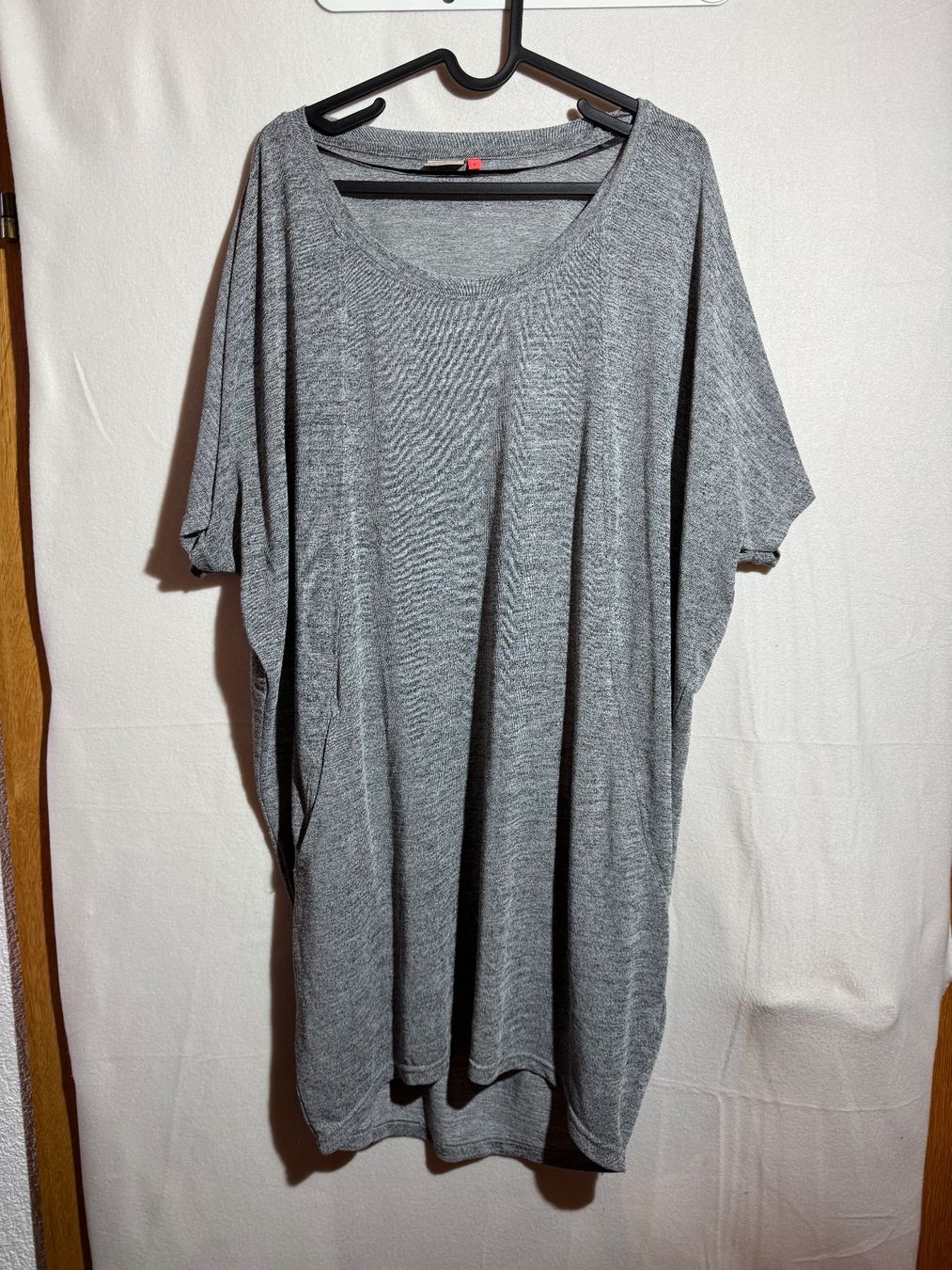 Only Vestiti: Graues Kleid von Only Gr. L – Usato da Grosswangen venduto da SALE_SALE_SALE