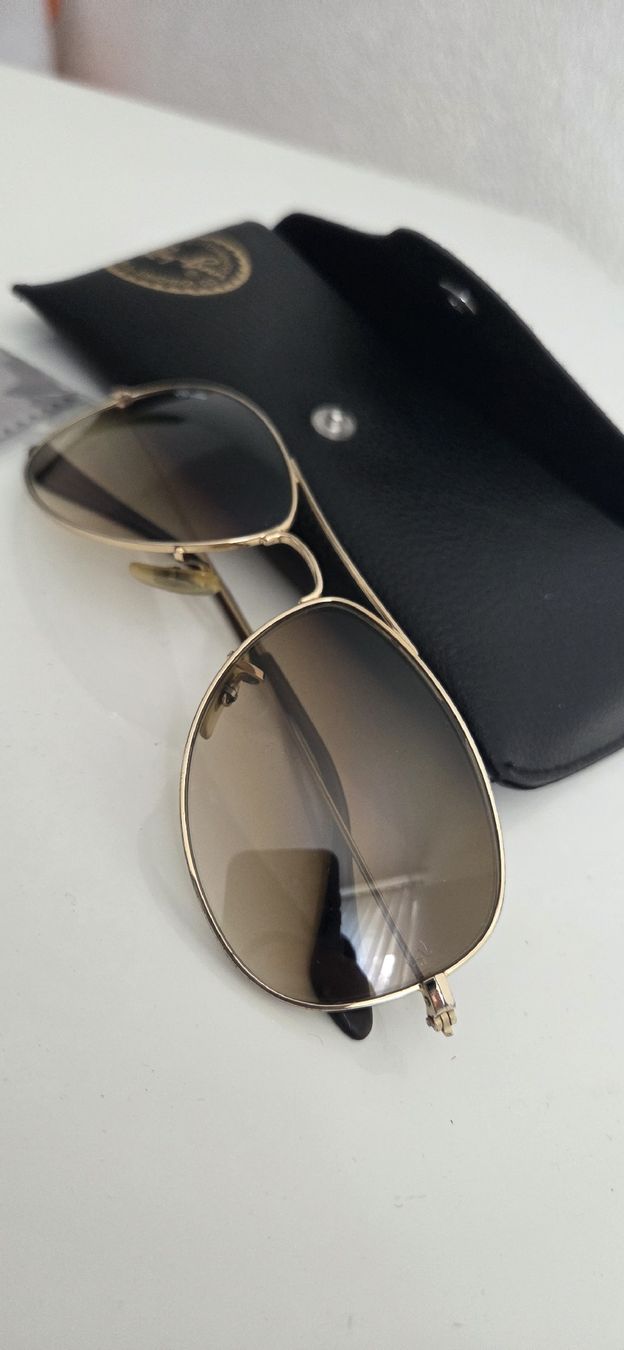 Ray-Ban Occhiali & Lenti: Ray-Ban Aviator Sonnenbrille, Gold – Usato da Rapperswil SG venduto da lemiii 1