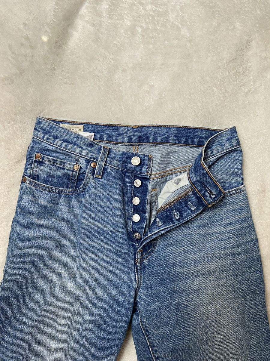 Levi's Jeans: Levi's 501 Jeans, Grösse W27 L28 – Usato da Bern venduto da aurora_