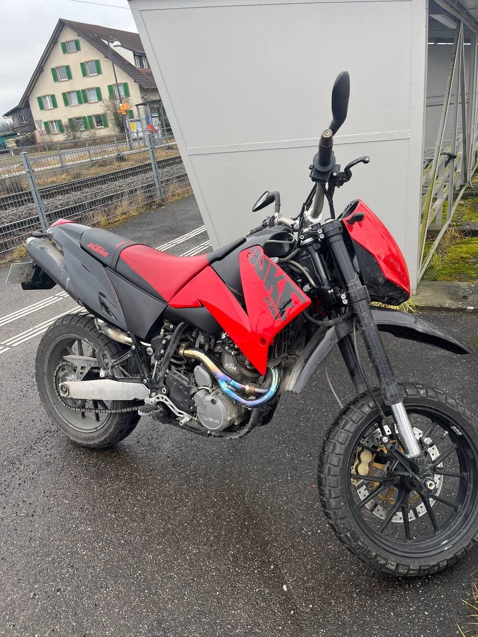 KTM Strada: Motorrad KTM 640 Duke II – Usato da Wilchingen venduto da val_gqt6