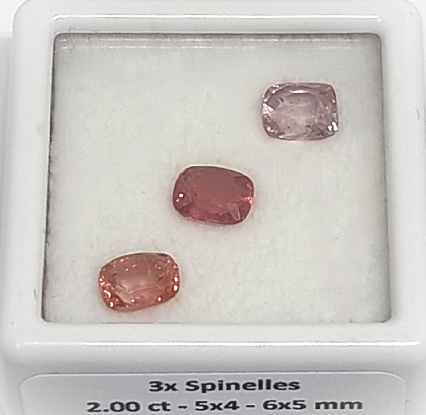 Pietre preziose: 3x beaux spinelles 2.07 ct - Valeur 400.- Fr – Nuovo (secondo la descrizione) da Grimisuat venduto da Valgem 2
