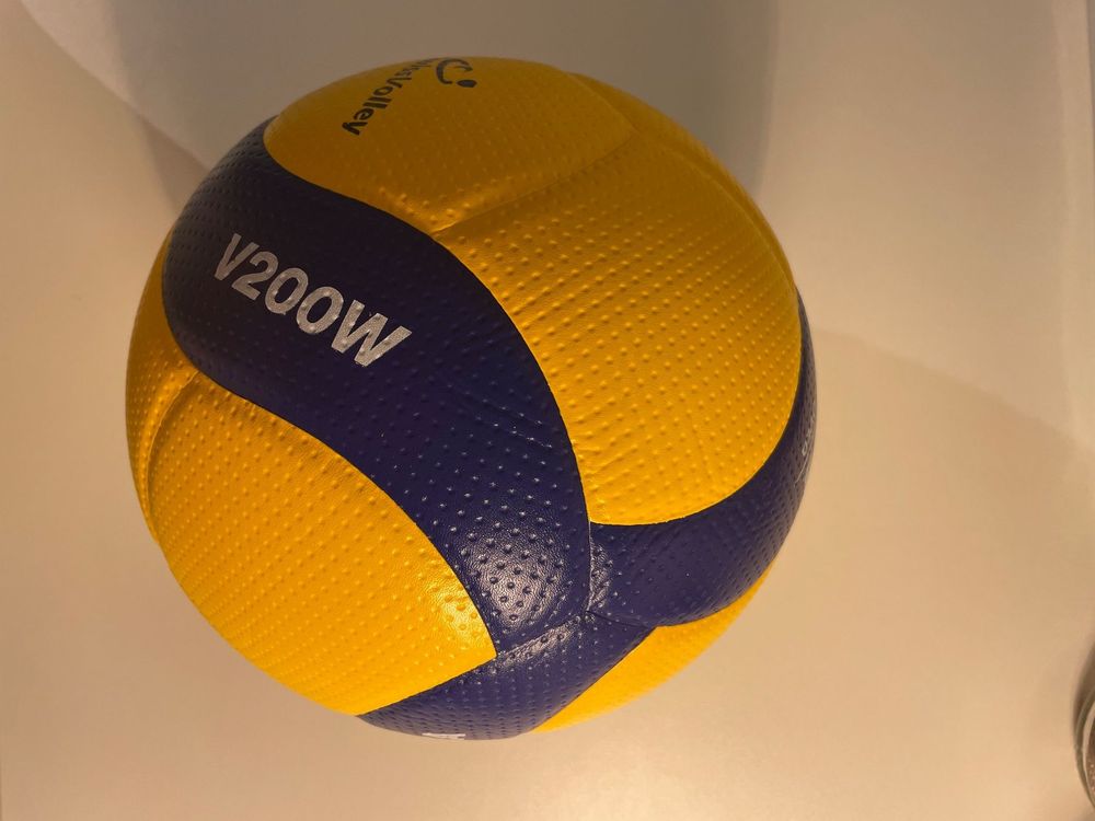 Mikasa V200W Volleyball (NEU!) Kaufen auf Ricardo