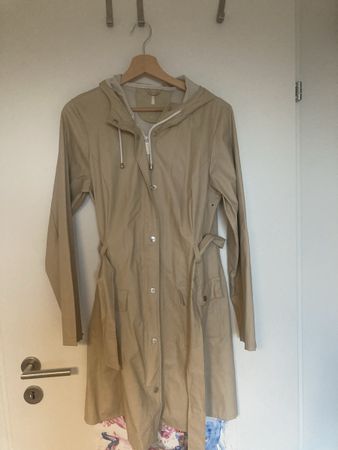 RAINS Regenmantel XS/S