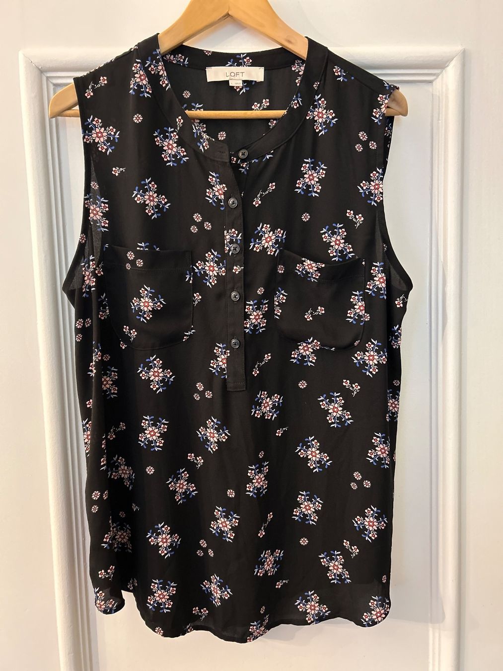 Camicette: LOFT Top-Bluse: Gr. L, geblümt, neuwertig – Nuovo (secondo la descrizione) da Basel venduto da Interstellar85