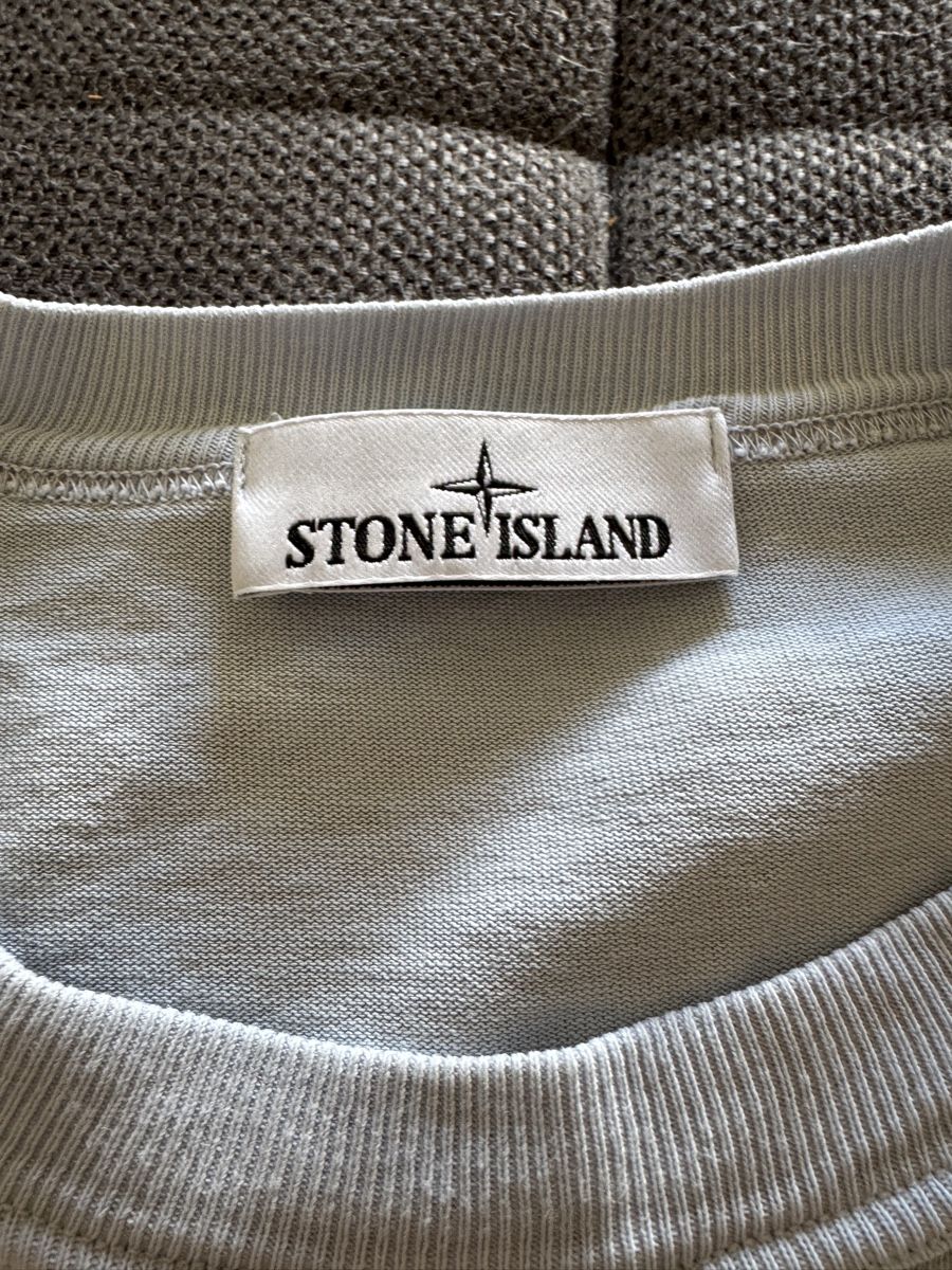 Stone Island T-shirts: Stone Island Shirt – D'occasion à Utzenstorf par Mikaandri 2