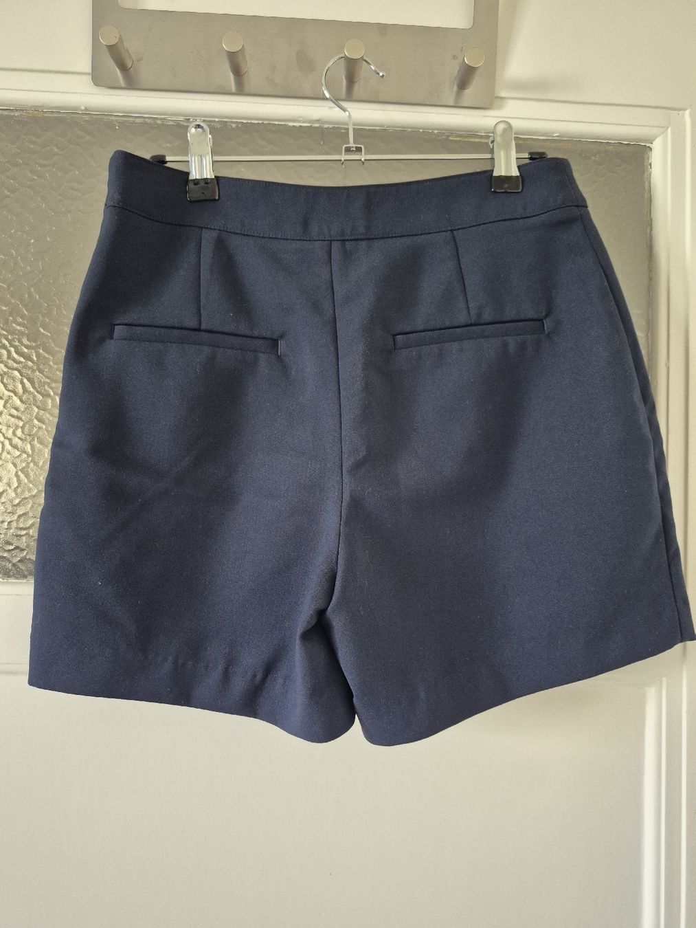 H&M Hosen: Short bleu H&M 36 – Gebraucht aus Lausanne von claire1401 2