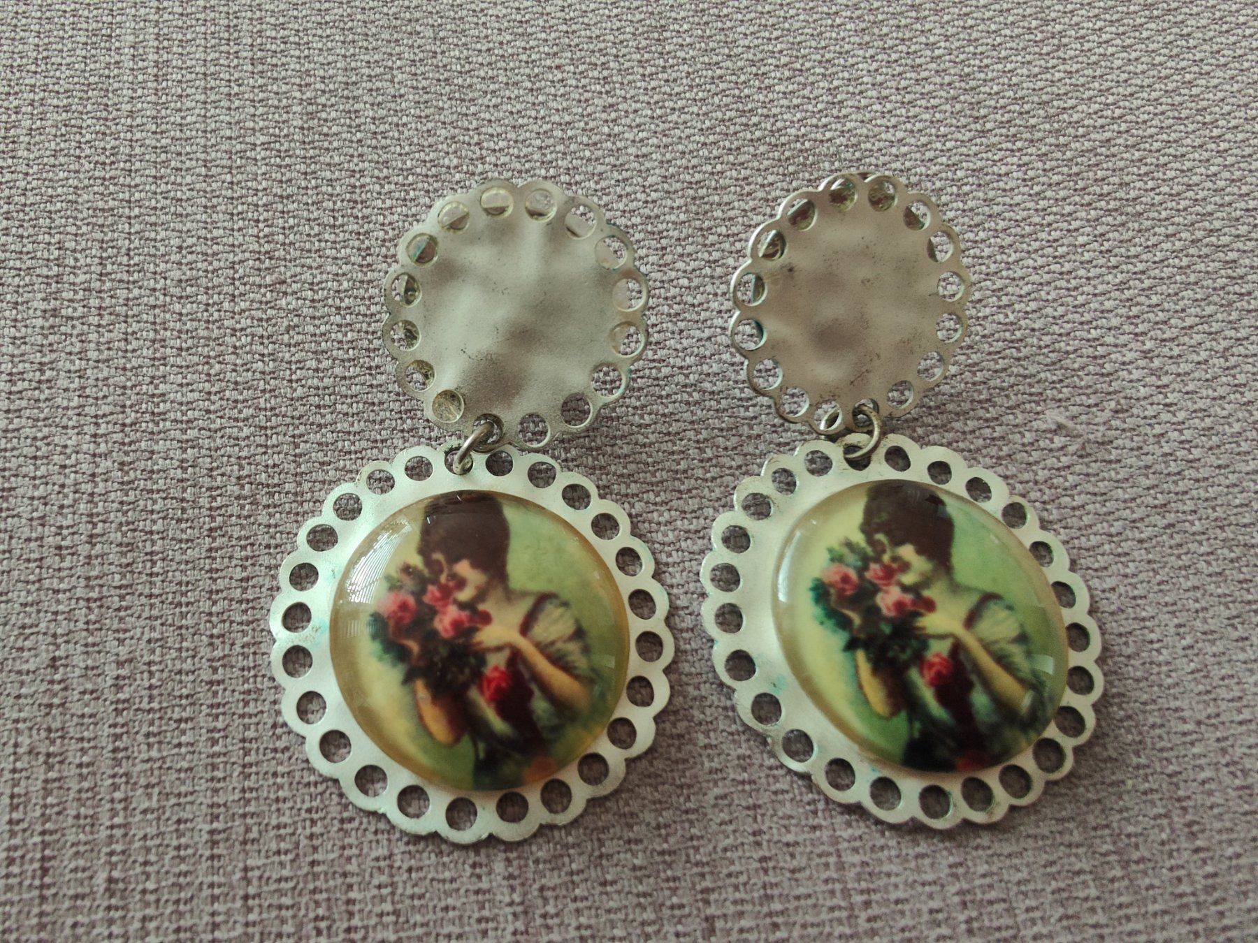 Ohrringe & -stecker: Originelle Ohrhänger Modeschmuck – Gebraucht aus Thun von flower0211