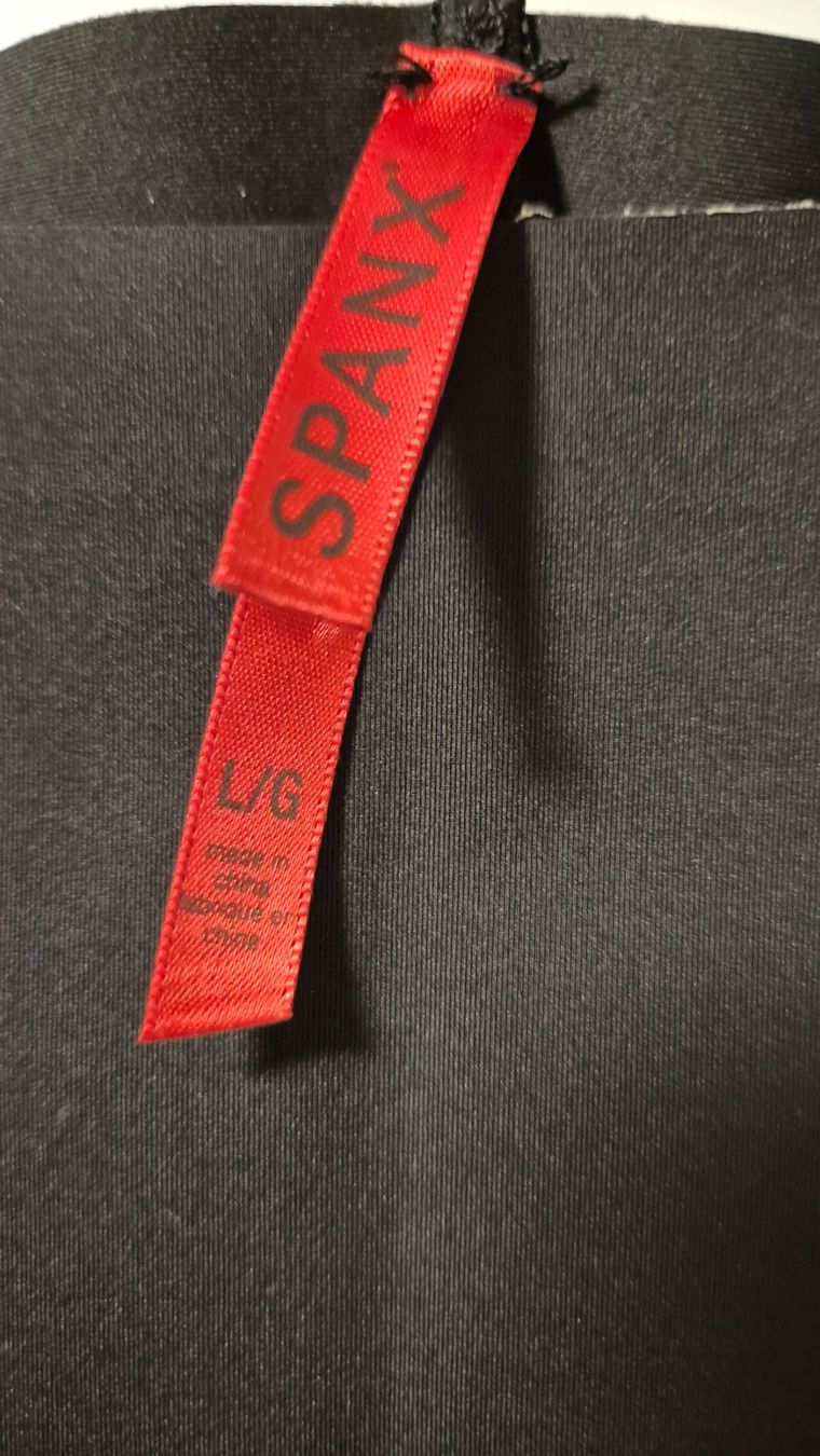 Spanx Altra biancheria intima: SPANX  ❤️    Grösse L – Usato da Niederweningen venduto da Obson 1