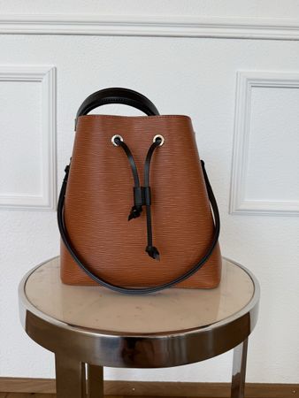 Louis Vuitton NéoNoé MM Epi Leder - Orange/ Schwarz - sehr g