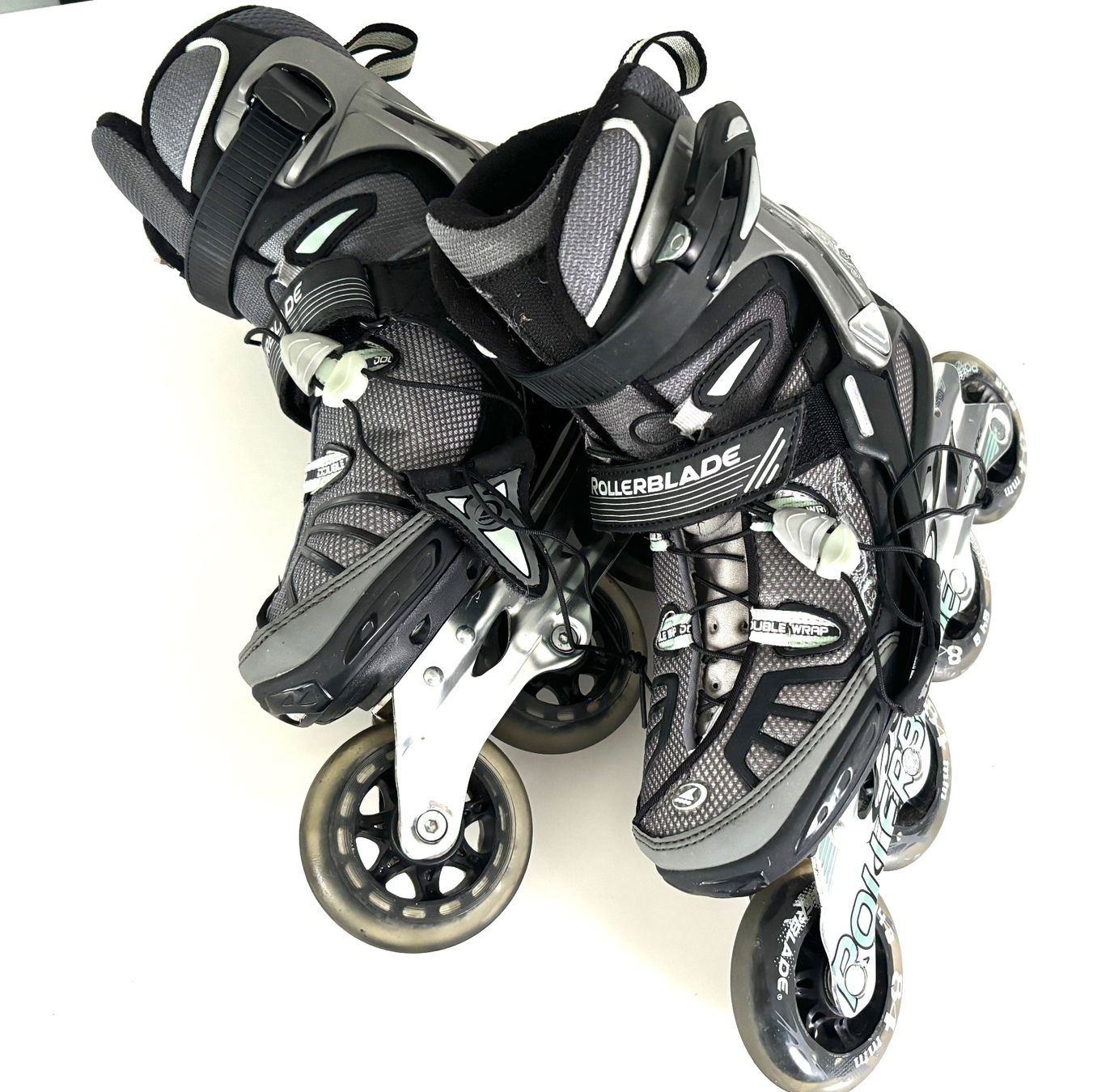 Pattini in linea & Pattini a rotelle: Rollerblade Inlineskates - EU 37 – Usato da Bottmingen venduto da Merkur_Basel