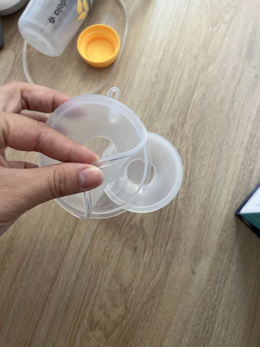 Medela Stillzubehör: Medela Milchpumpe Set + Handpumpe gratis – Gebraucht aus Füllinsdorf von had_kv5k 2