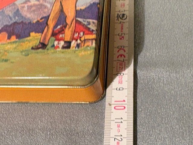 Pots: Vintage Blechdose Schweizer Folklore Trachten /Fahnenschwing – D'occasion à Kriegstetten par Dorothy66 6