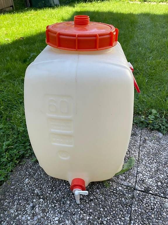 Zubehör: Mostfass 60l – Gebraucht aus Oberschan von Cindyhund