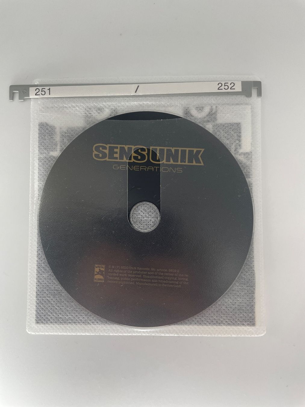 CD: SensUnik Generations CD Album – Usato da Auenstein venduto da moin. 1