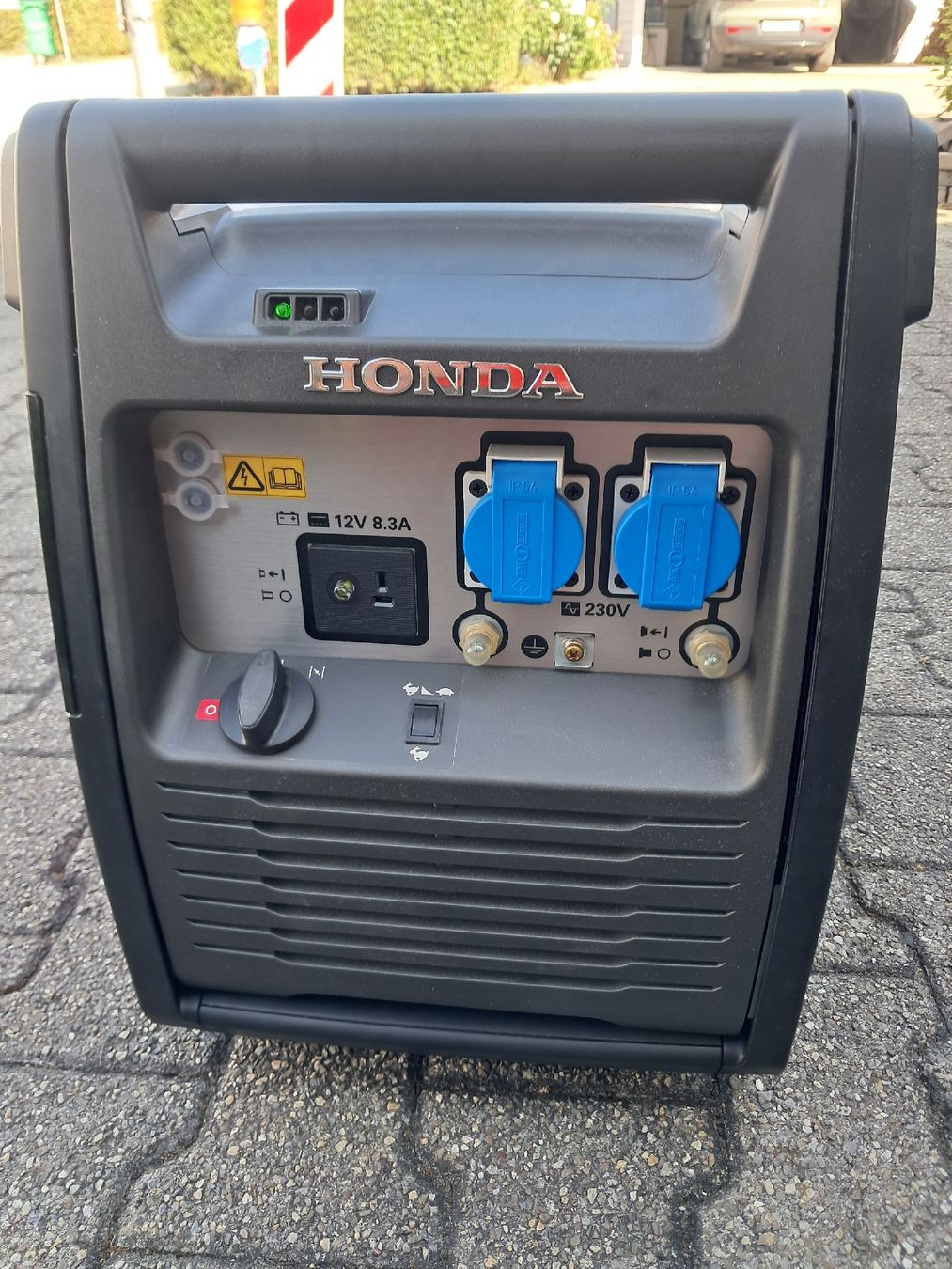 Honda Generatori di corrente: Notstromgenerator Honda EU 30i – Usato da Strengelbach venduto da Wedi73 9