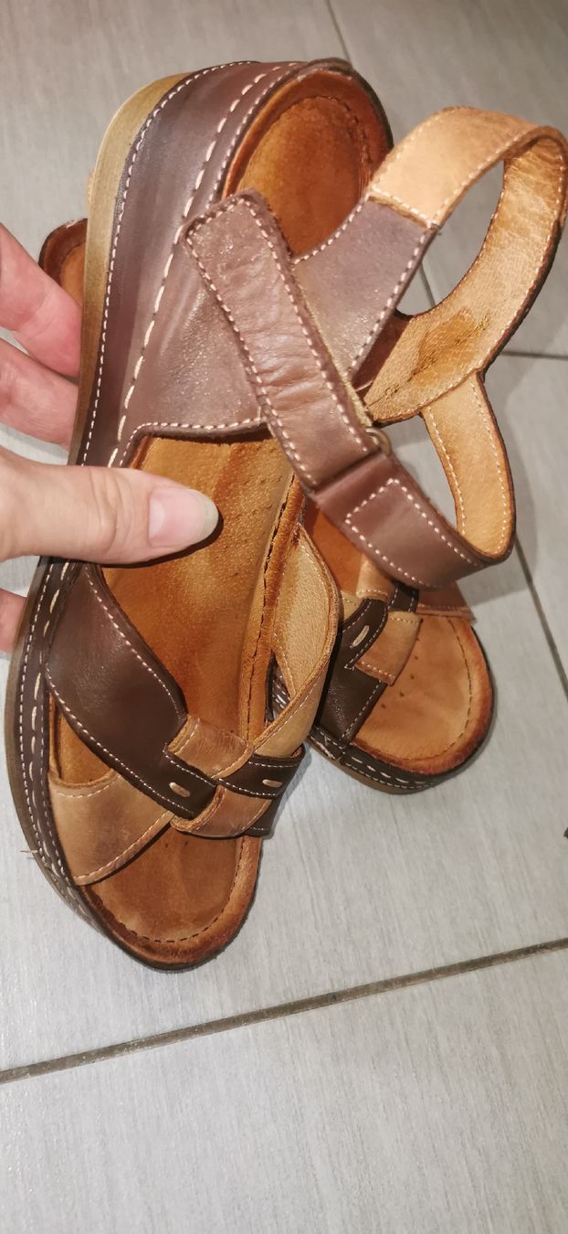 Chaussures femmes: Sandale Leder Gr 40 – D'occasion à Winterthur par Katyakaterina 1