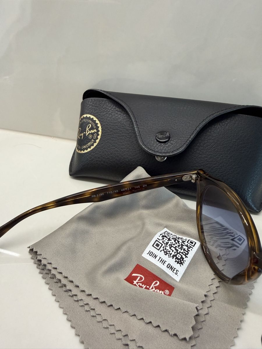 Ray-Ban Brillen & Gläser: Original Ray Ban Sonnenbrille – Gebraucht aus Eschenbach LU von SavaP. 2