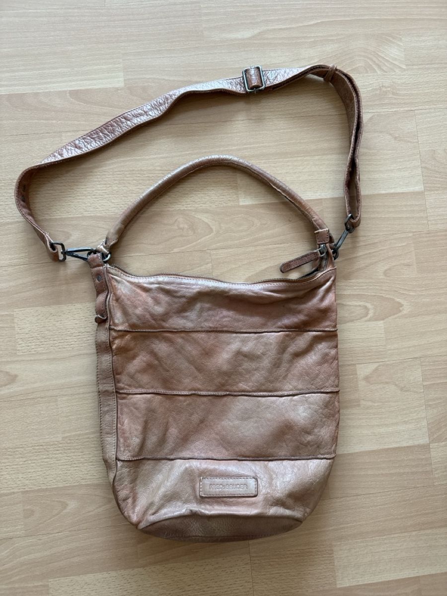 FredsBruder Taschen für Damen: Handtasche von Freds Bruder – Gebraucht aus Niederhasli von Nick95