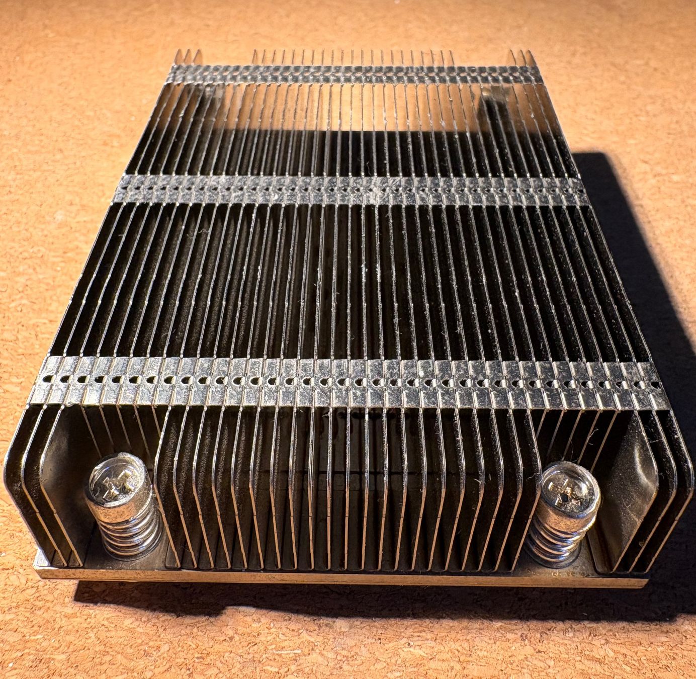 Componenti elettronici: 2x Supermicro SNK-P0057PS CPU heatsinks (LGA 2011 narrow) – Usato da Bern venduto da Gambuzino 1