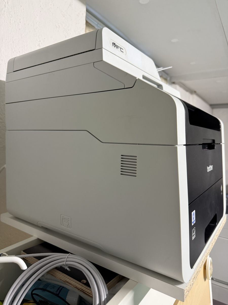 Brother Drucker: Brother MFC-9142CDN Farblaser-Multifunktionsdrucker – Gebraucht aus Spreitenbach von dan_xz6t 2