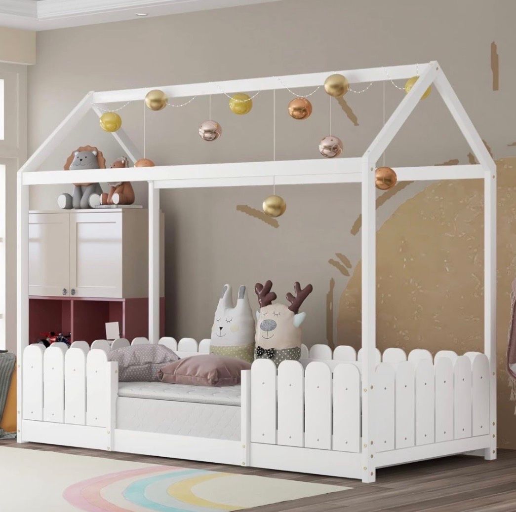 Letti: Hausbett - Housebed – Usato da Walenstadt venduto da faaaaaa7 1