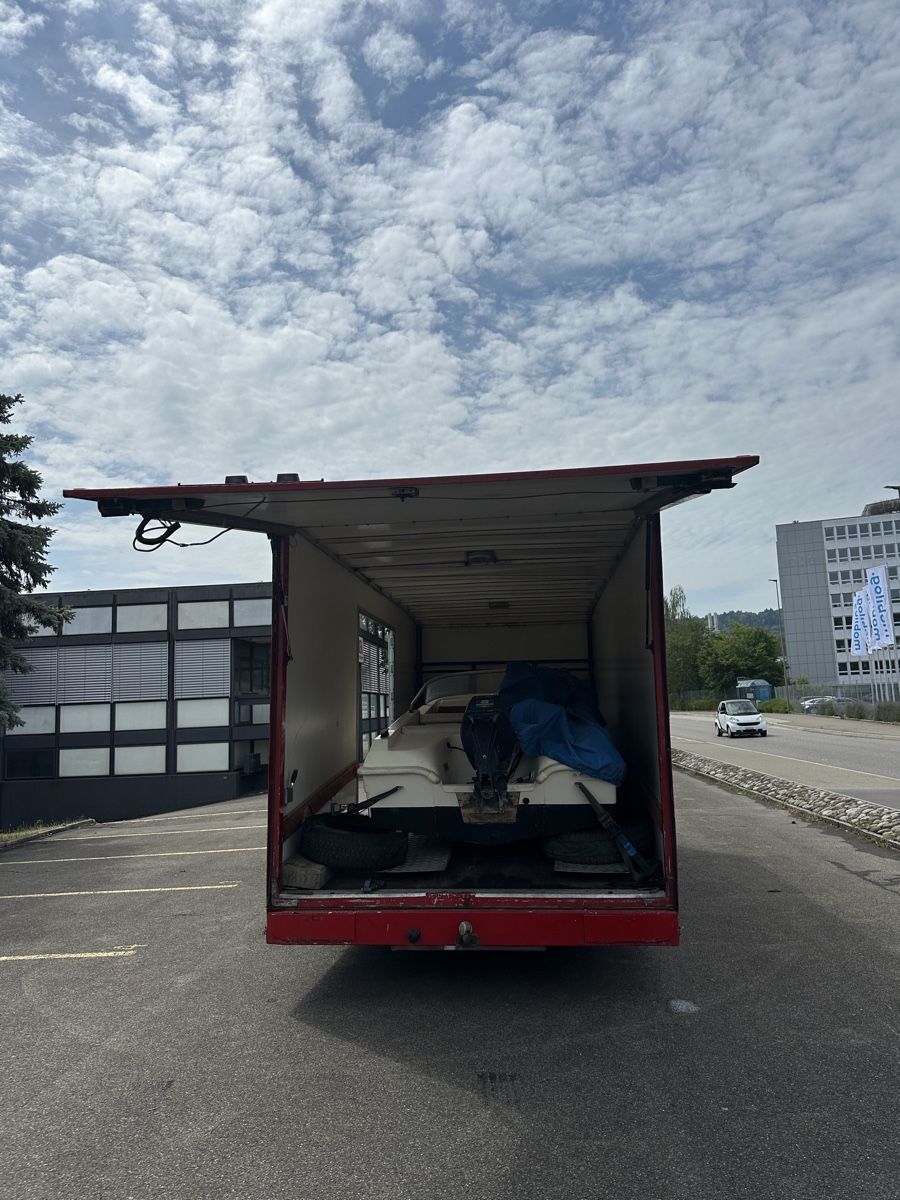 Iveco Lastwagen: Iveco Box Truck Red condition used – Gebraucht aus Weiach von Aleksandar.B 5